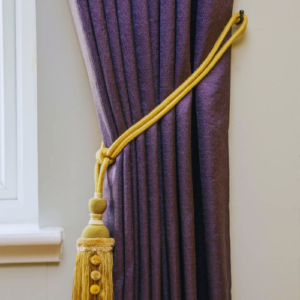 Made-to-Measure-Curtains3-300x300